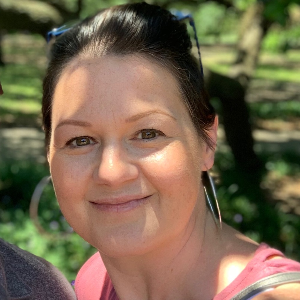 Meet your Posher, Jennifer